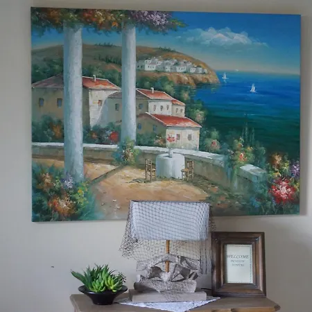 Apart-hotel Nontas 3*