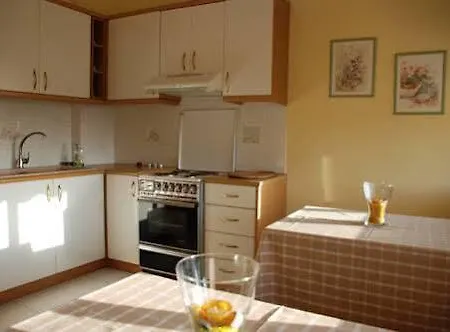 Apart-hotel Nontas 3*