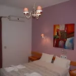 Apart-hotel Nontas