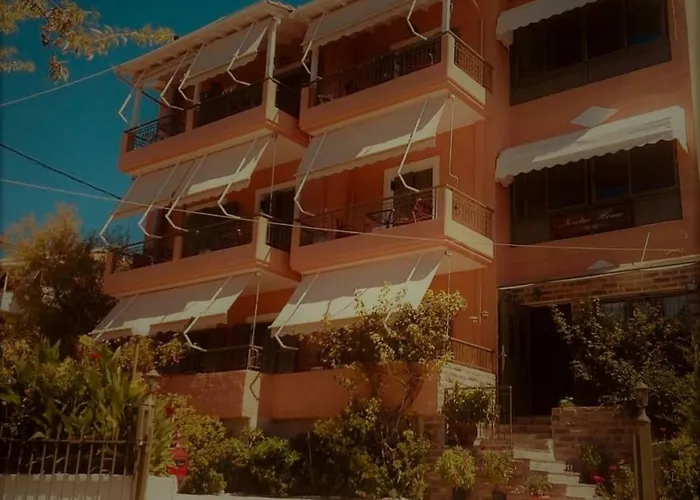 Nontas Aparthotel